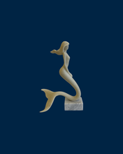 Cargar imagen en el visor de la galería, Sirena ónix/mármol.
