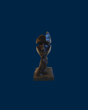 Cargar imagen en el visor de la galería, Escultura caras
